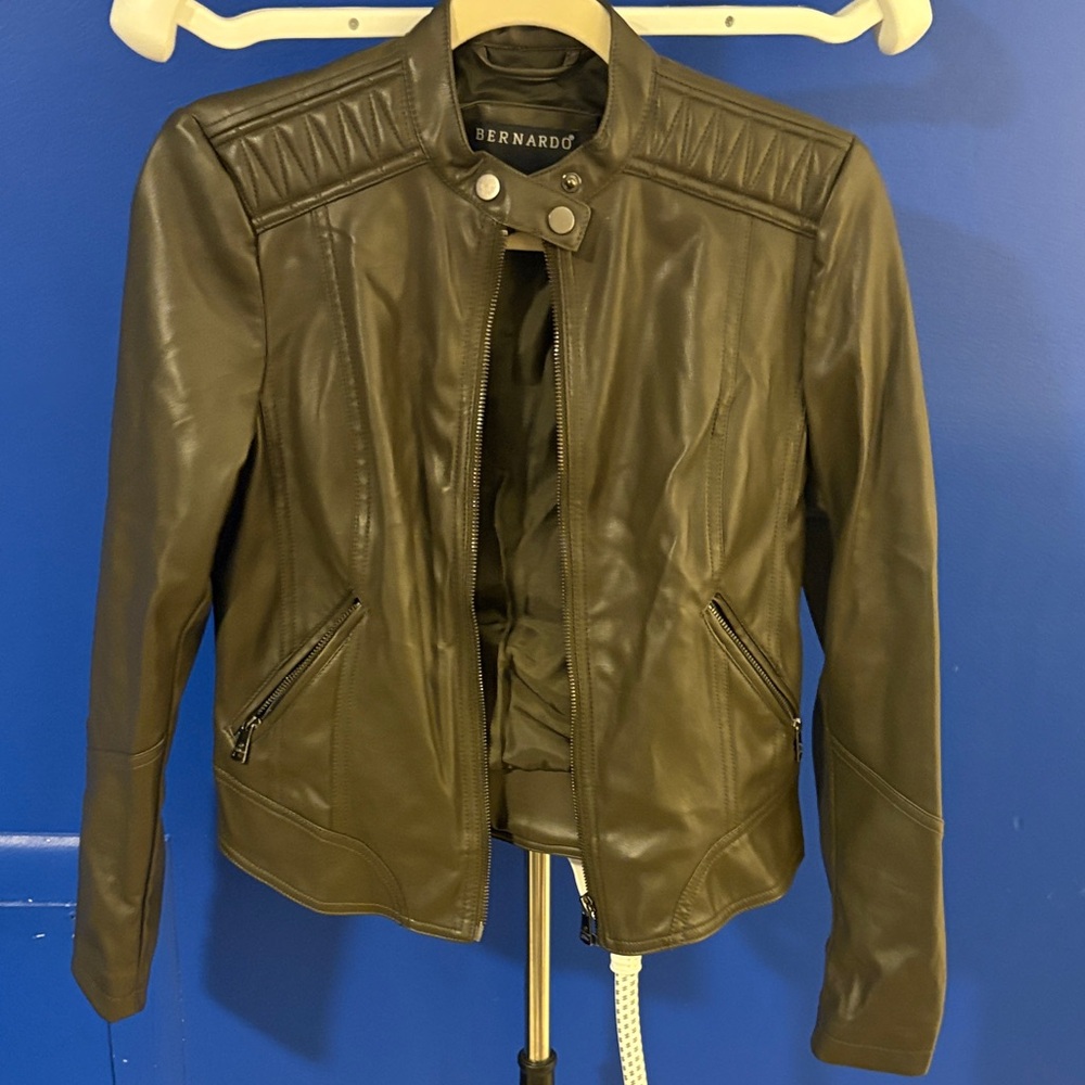 Bernardo Women's Dark Olive Faux Leather Jacket